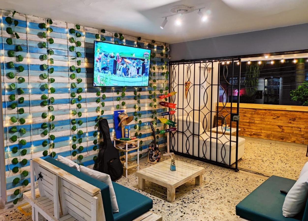 Key West Hostel Medellín Kültér fotó